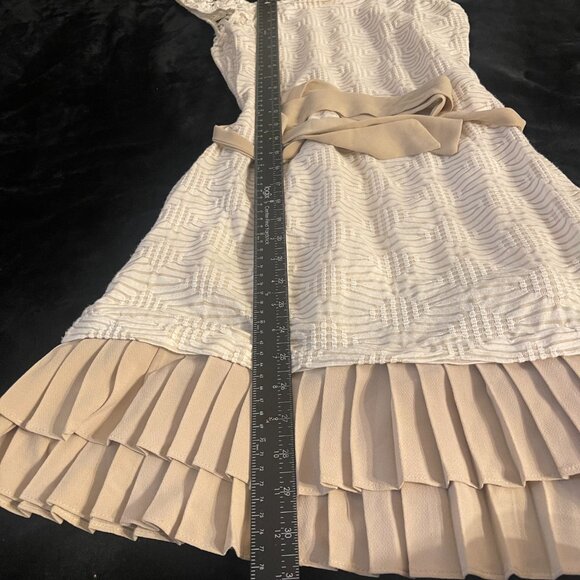 C. Luce Cream Lace Textured Dress NWOT Size M - Picture 6 of 11